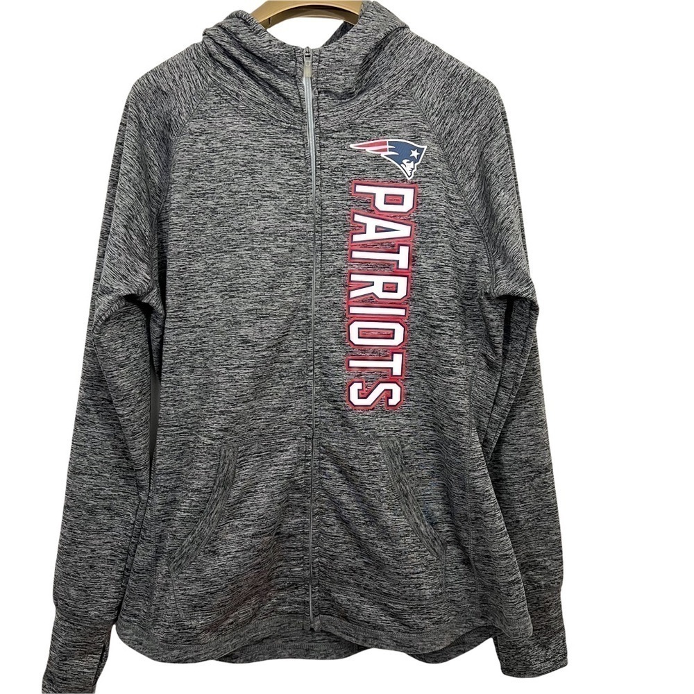 NFL Team Apparel Hoodie New England Patriots Sweater Thumbhole Spellout Football